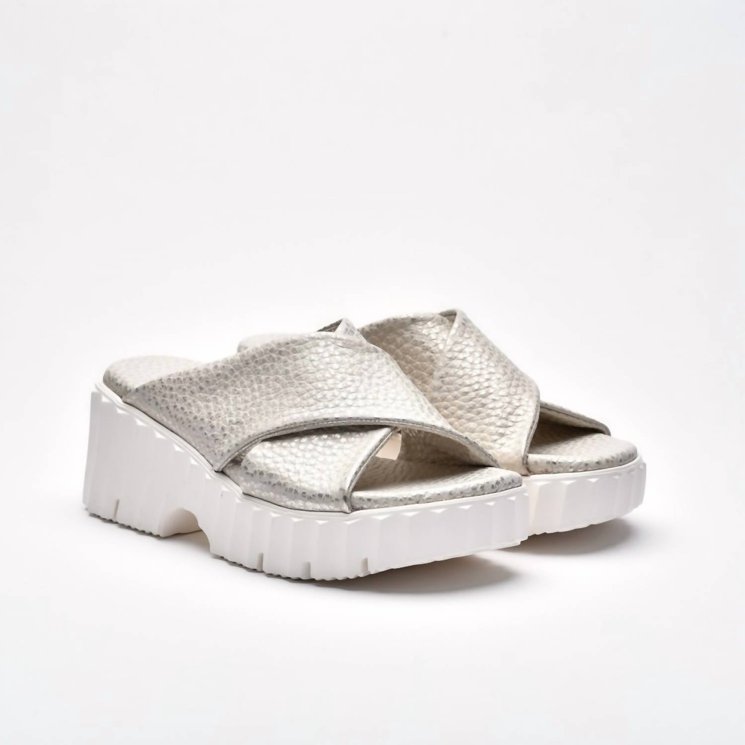 465db17a-2585-4055-a3a6-d1919f81525a-upscale_15k-1500x1500-70 Softwaves - Women's Marini Sandals - Image 1