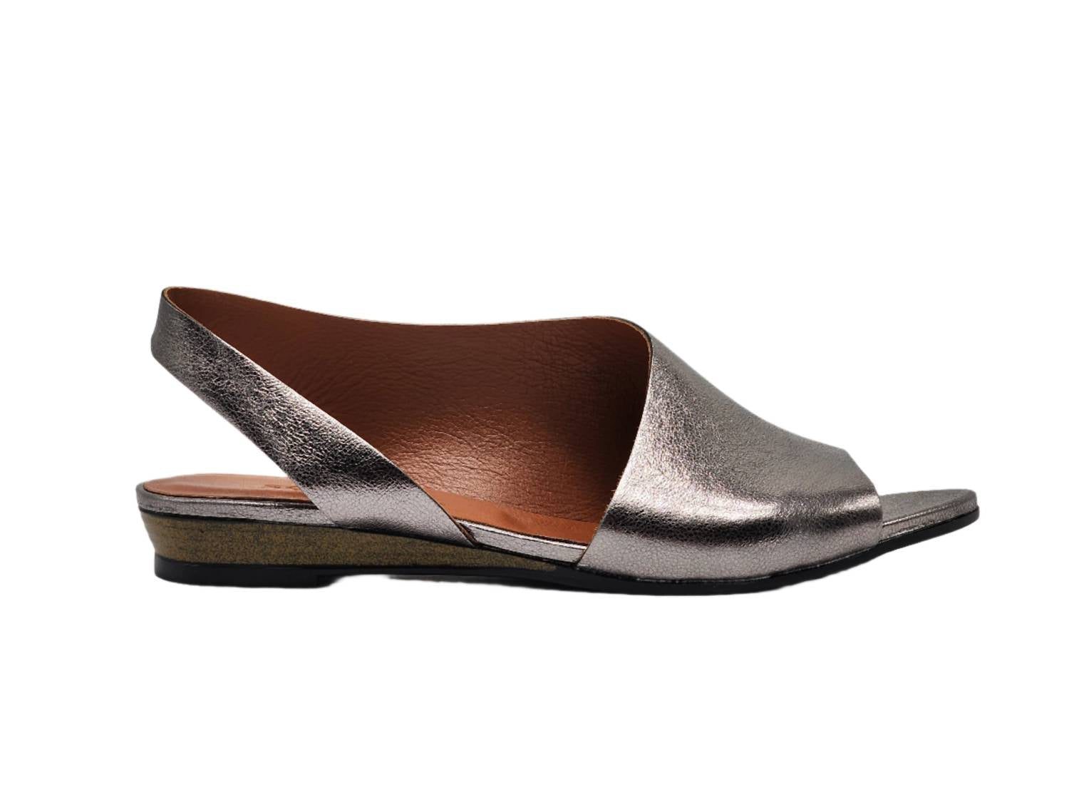 cad780cf-b57a-4a73-9b2a-244daf704a30-upscale_15k-1500x1500-70 Boccato - Women's Flora Leather Sandal - Image 1